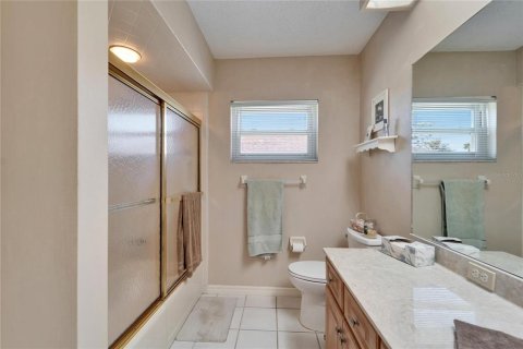 Casa en venta en Sun City Center, Florida, 3 dormitorios, 244.8 m2 № 1584711 - foto 28