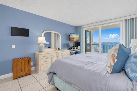 Condominio en venta en Saint Petersburg, Florida, 2 dormitorios, 115.2 m2 № 2337316 - foto 28