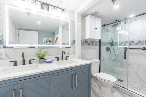 Condominio en venta en Saint Petersburg, Florida, 2 dormitorios, 115.2 m2 № 2337316 - foto 30