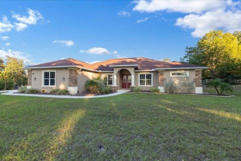 Casa en Hernando, Florida 3 dormitorios, 245.26 m2 № 2118830