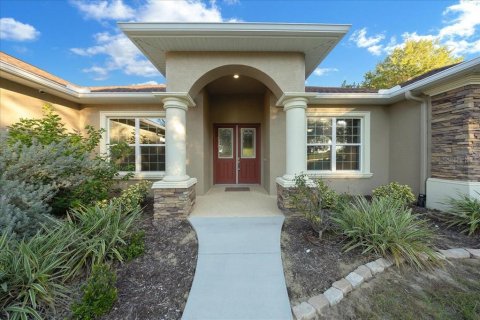 House in Hernando, Florida 3 bedrooms, 245.26 sq.m. № 2118830 - photo 2