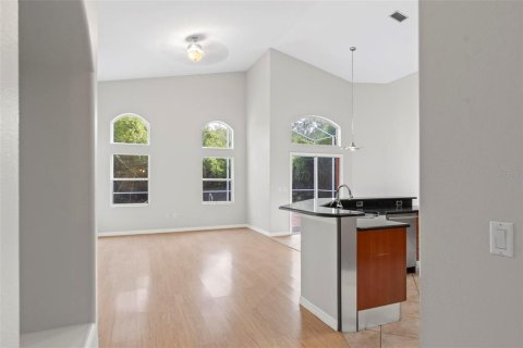 Villa ou maison à louer à Palm Coast, Floride: 4 chambres, 225.47 m2 № 2421734 - photo 9