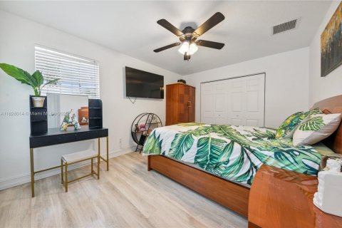 House in Boynton Beach, Florida 4 bedrooms, 233.65 sq.m. № 1799339 - photo 24