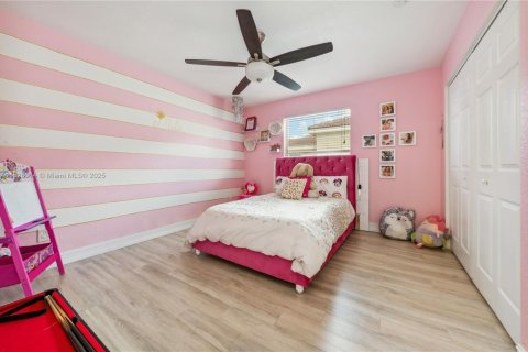House in Boynton Beach, Florida 4 bedrooms, 233.65 sq.m. № 1799339 - photo 22