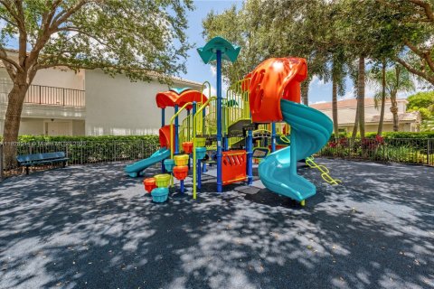 House in Boynton Beach, Florida 4 bedrooms, 233.65 sq.m. № 1799339 - photo 28