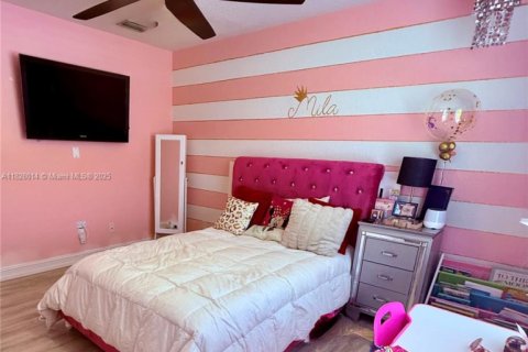 House in Boynton Beach, Florida 4 bedrooms, 233.65 sq.m. № 1799339 - photo 30
