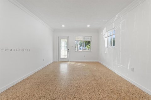 Villa ou maison à vendre à North Miami Beach, Floride: 3 chambres, 124.67 m2 № 1999144 - photo 30