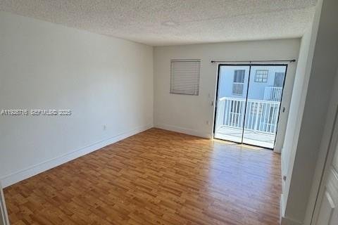 Copropriété à louer à Miami Beach, Floride: 2 chambres, 98.29 m2 № 1986594 - photo 5