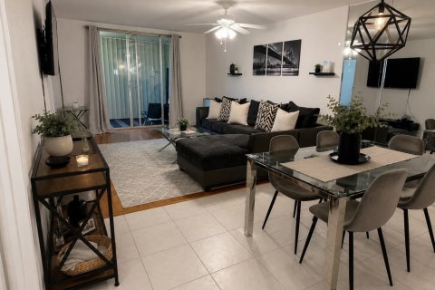 Condo in Boca Raton, Florida, 2 bedrooms № 2243588
