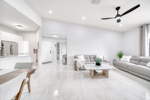 Adosado en venta en Plantation, Florida, 3 dormitorios, 106.84 m2 № 2424515 - foto 13