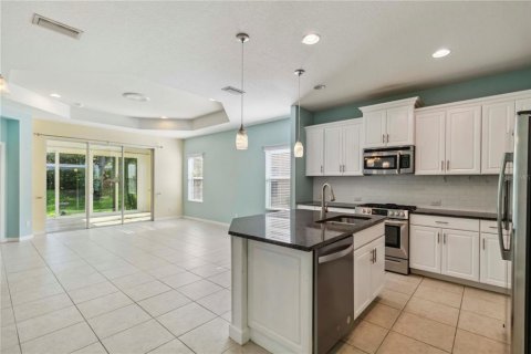 Villa ou maison à vendre à Bradenton, Floride: 3 chambres, 141.68 m2 № 1760514 - photo 8