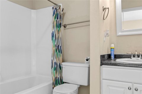 Condominio en venta en Gainesville, Florida, 3 dormitorios, 139.35 m2 № 1388631 - foto 16