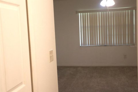 Casa en venta en Orlando, Florida, 3 dormitorios, 162.11 m2 № 1902436 - foto 28
