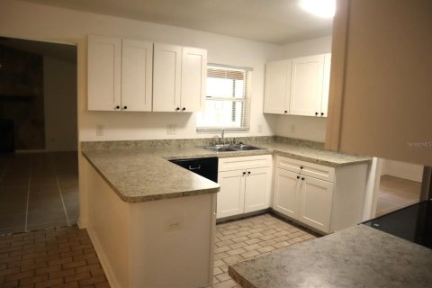 Casa en venta en Orlando, Florida, 3 dormitorios, 162.11 m2 № 1902436 - foto 10