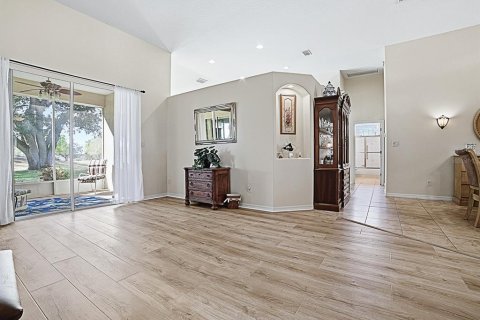 House in Leesburg, Florida 3 bedrooms, 212.65 sq.m. № 2202798 - photo 22