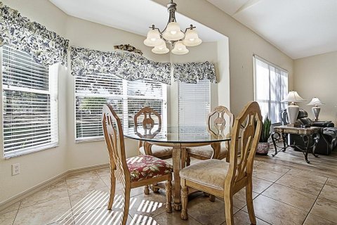 House in Leesburg, Florida 3 bedrooms, 212.65 sq.m. № 2202798 - photo 29