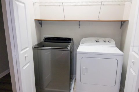 Adosado en alquiler en Oviedo, Florida, 3 dormitorios, 136.75 m2 № 1851514 - foto 12