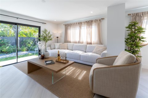 Casa en alquiler en Miami, Florida, 4 dormitorios, 226.31 m2 № 2081273 - foto 19