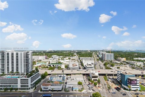 Купить кондоминиум в Майами, Флорида 3 спальни, 146.51м2, № 1996905 - фото 14