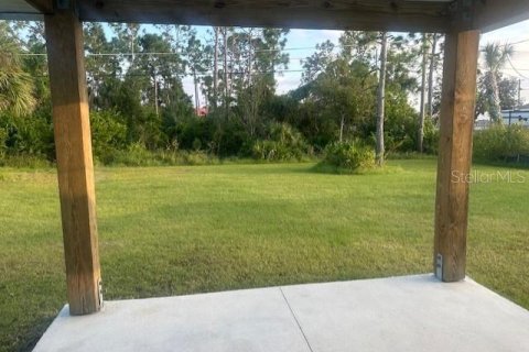 Villa ou maison à louer à Port Charlotte, Floride: 3 chambres, 111.11 m2 № 2113292 - photo 3