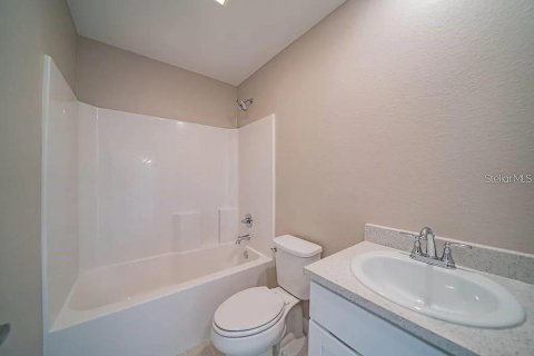 Villa ou maison à louer à Port Charlotte, Floride: 3 chambres, 111.11 m2 № 2113292 - photo 6