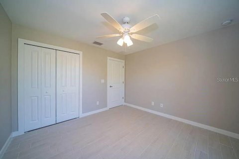 Villa ou maison à louer à Port Charlotte, Floride: 3 chambres, 111.11 m2 № 2113292 - photo 5