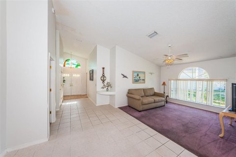 Villa ou maison à vendre à Tarpon Springs, Floride: 3 chambres, 132.2 m2 № 2398538 - photo 11