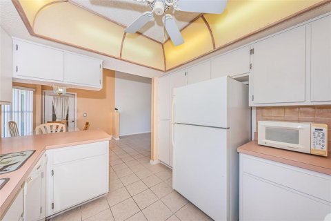 Villa ou maison à vendre à Tarpon Springs, Floride: 3 chambres, 132.2 m2 № 2398538 - photo 18