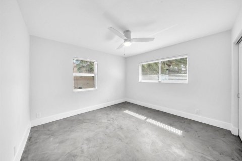 Villa ou maison à louer à Hollywood, Floride: 4 chambres, 139.35 m2 № 2383043 - photo 20
