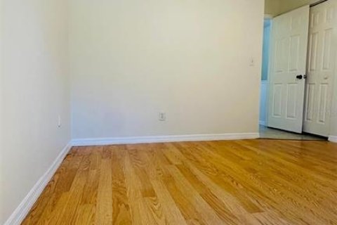 Touwnhouse à louer à Tampa, Floride: 2 chambres, 104.05 m2 № 2416798 - photo 26