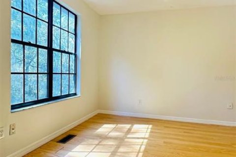 Touwnhouse à louer à Tampa, Floride: 2 chambres, 104.05 m2 № 2416798 - photo 27