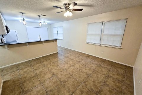 Apartamento en alquiler en Lake Mary, Florida, 2 dormitorios, 102.19 m2 № 1903358 - foto 2