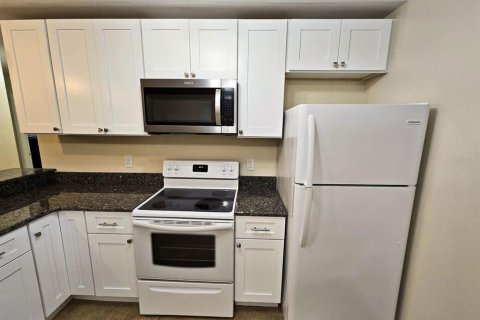 Apartamento en alquiler en Lake Mary, Florida, 2 dormitorios, 102.19 m2 № 1903358 - foto 6