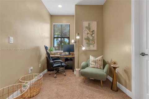 House in Cooper City, Florida 4 bedrooms, 252.69 sq.m. № 1740036 - photo 29