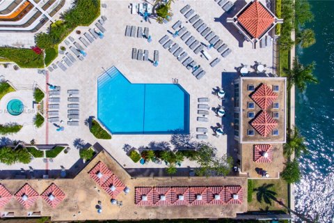 Condo in Aventura, Florida, 2 bedrooms  № 1925788 - photo 27