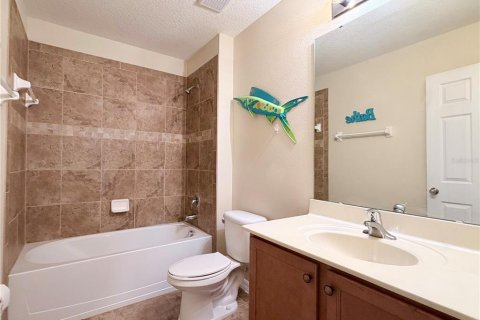 House in Kissimmee, Florida 6 bedrooms, 267 sq.m. № 2122233 - photo 17