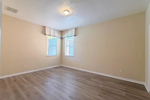 House in Kissimmee, Florida 6 bedrooms, 267 sq.m. № 2122233 - photo 10