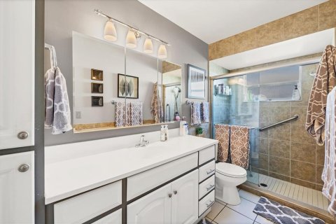 Copropriété à vendre à Sarasota, Floride: 2 chambres, 127.65 m2 № 1537980 - photo 18