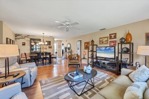 Copropriété à vendre à Sarasota, Floride: 2 chambres, 127.65 m2 № 1537980 - photo 4