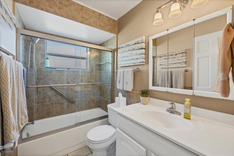 Copropriété à vendre à Sarasota, Floride: 2 chambres, 127.65 m2 № 1537980 - photo 20