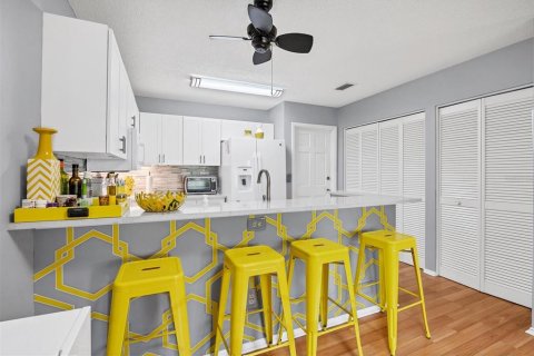 Copropriété à vendre à Sarasota, Floride: 2 chambres, 127.65 m2 № 1537980 - photo 11