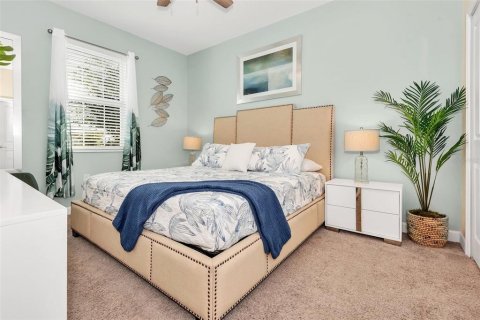 Casa en venta en Davenport, Florida, 8 dormitorios, 363.15 m2 № 2203987 - foto 11
