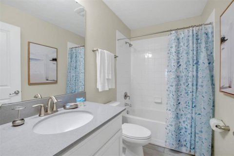 Casa en venta en Davenport, Florida, 8 dormitorios, 363.15 m2 № 2203987 - foto 26