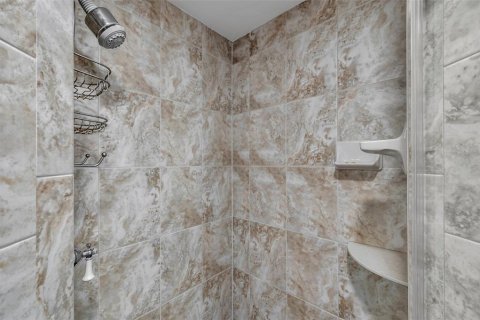 Copropriété à vendre à South Pasadena, Floride: 2 chambres, 120.77 m2 № 1677180 - photo 20