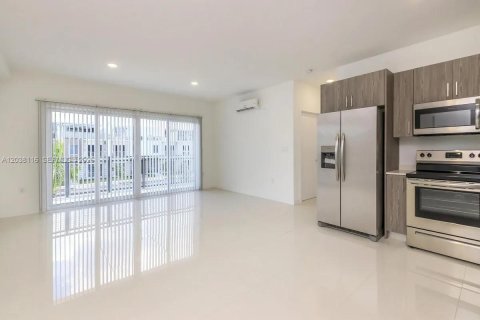 Apartamento en Homestead, Florida 1 dormitorio, 79.06 m2 № 2182132