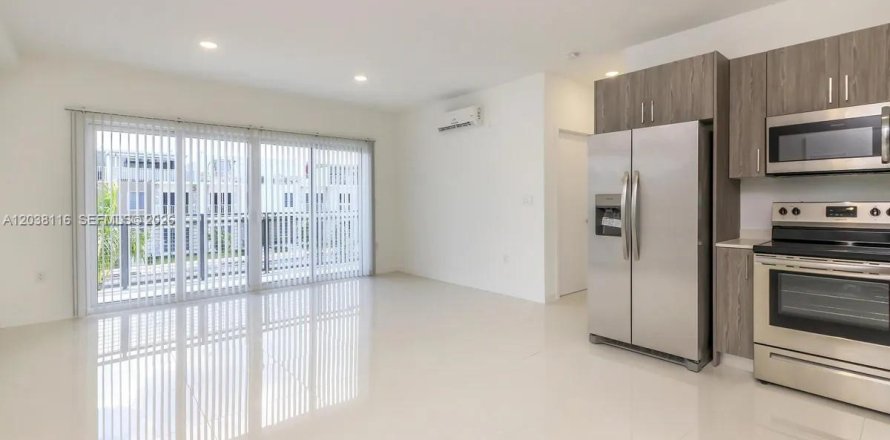 Apartamento en Homestead, Florida 1 dormitorio, 79.06 m2 № 2182132