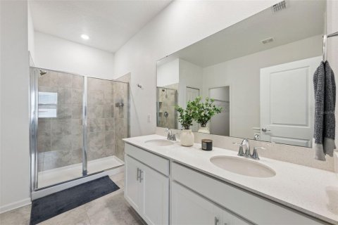 House in Groveland, Florida 4 bedrooms, 171.87 sq.m. № 2230525 - photo 10