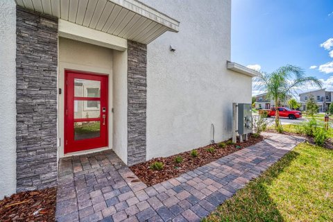 Condo in Davenport, Florida, 2 bedrooms  № 1392113 - photo 2