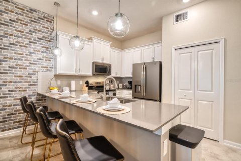 Condo in Davenport, Florida, 2 bedrooms  № 1392113 - photo 5