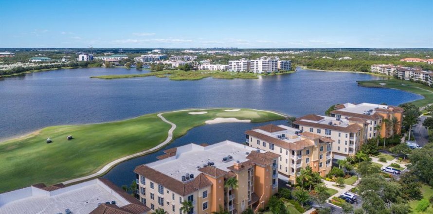 Condominio en Lakewood Ranch, Florida, 3 dormitorios  № 1900784